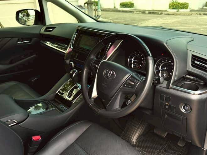 Toyota Vellfire 2.5 ZG Edition ปี 2019
