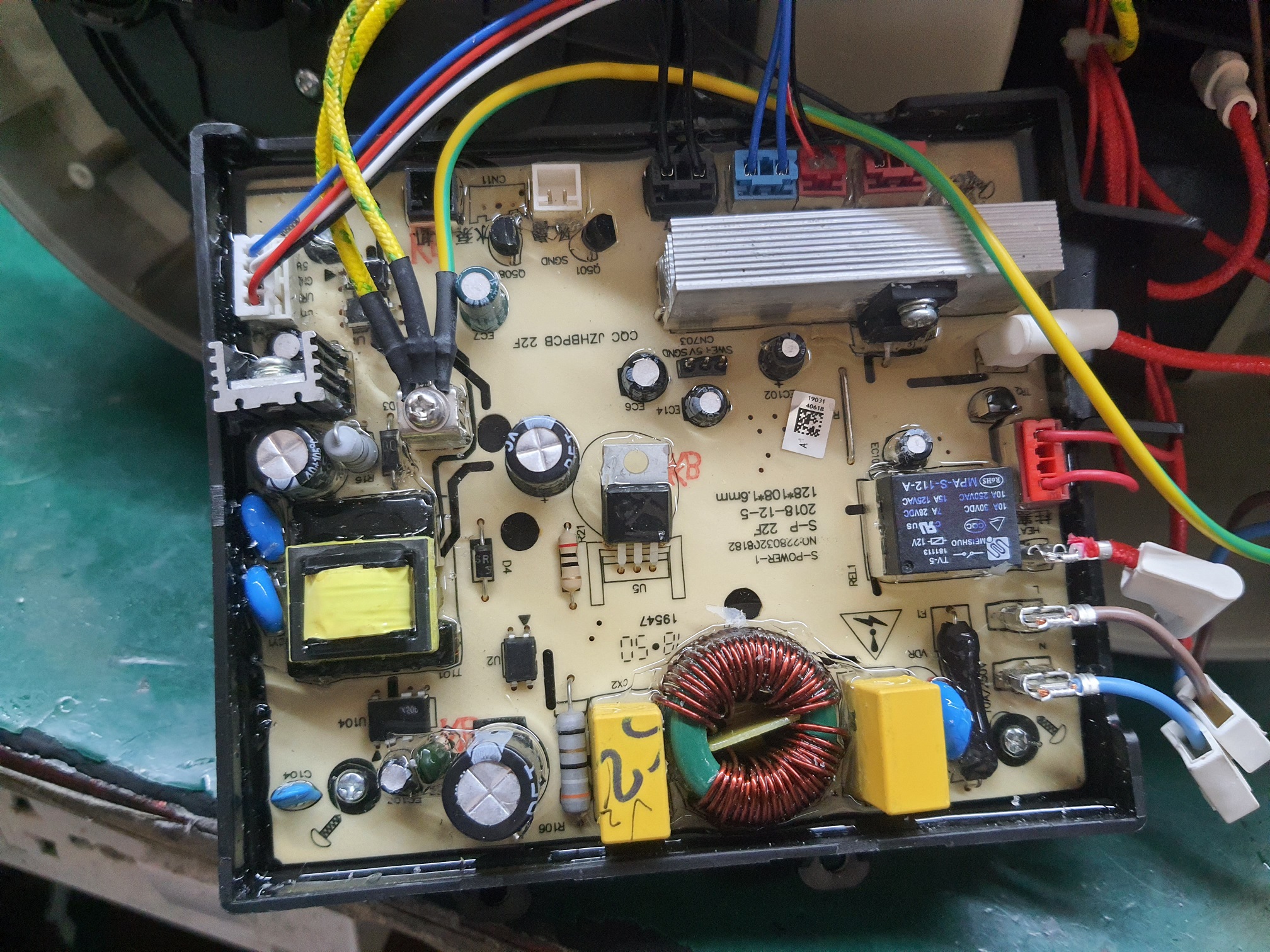 ซ่อมหม้อหุงข้าว ยี่ห้อ Joyoung รุ่น F-S5 อาการเครื่องฟ้อง Error : E0