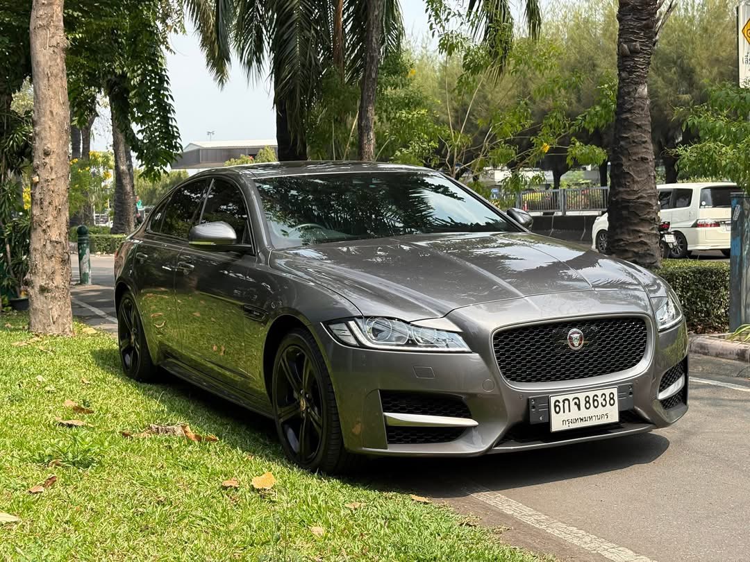 Jaguar XF R Sport Portfolio ปี 2017