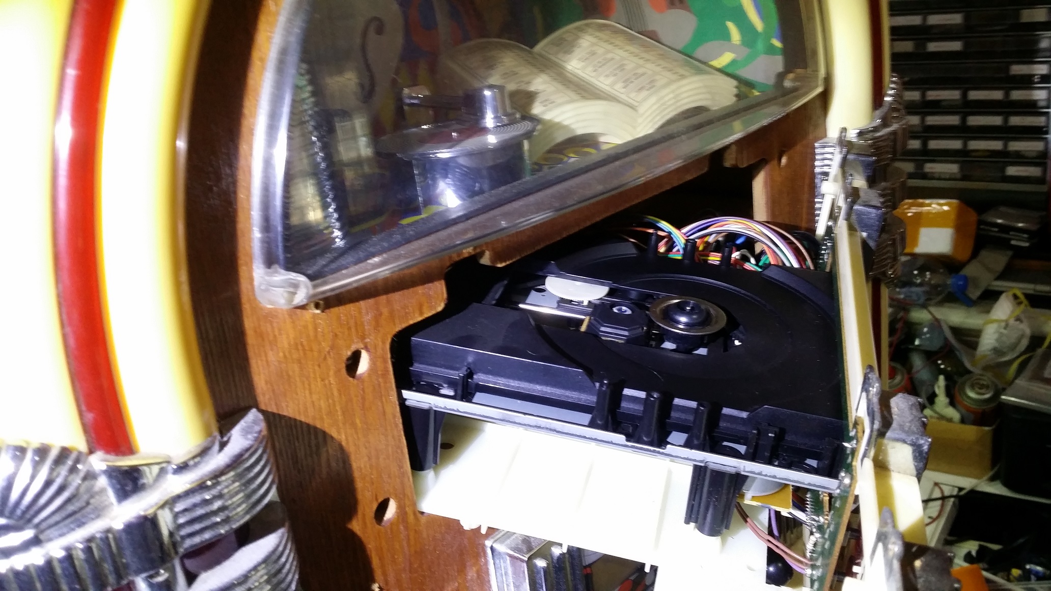 ซ่อมตู้เพลงยุค 1946 BABY_JUKEBOX