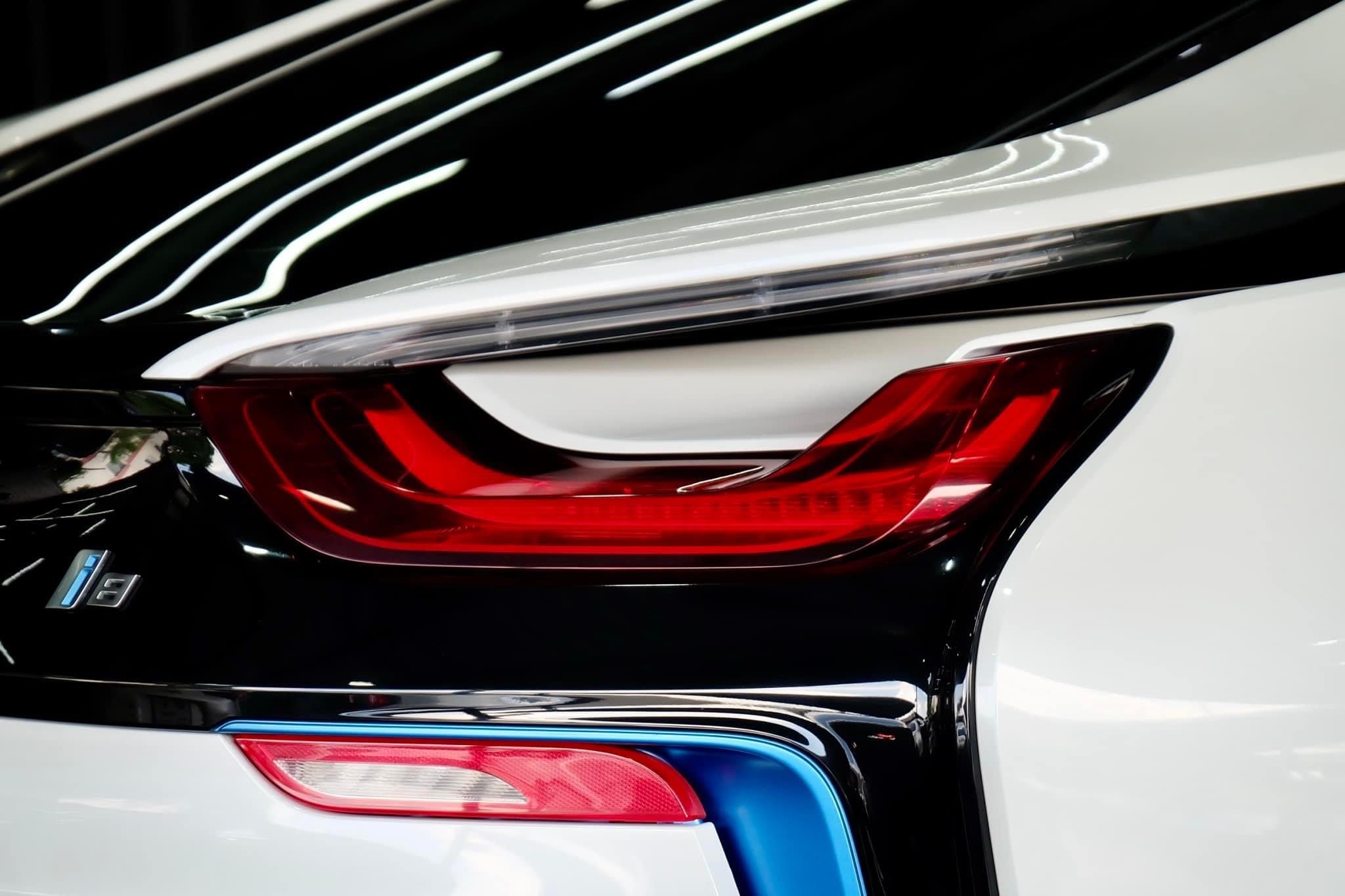 Bmw i8 Coupe Pure Impulse ปี 2015