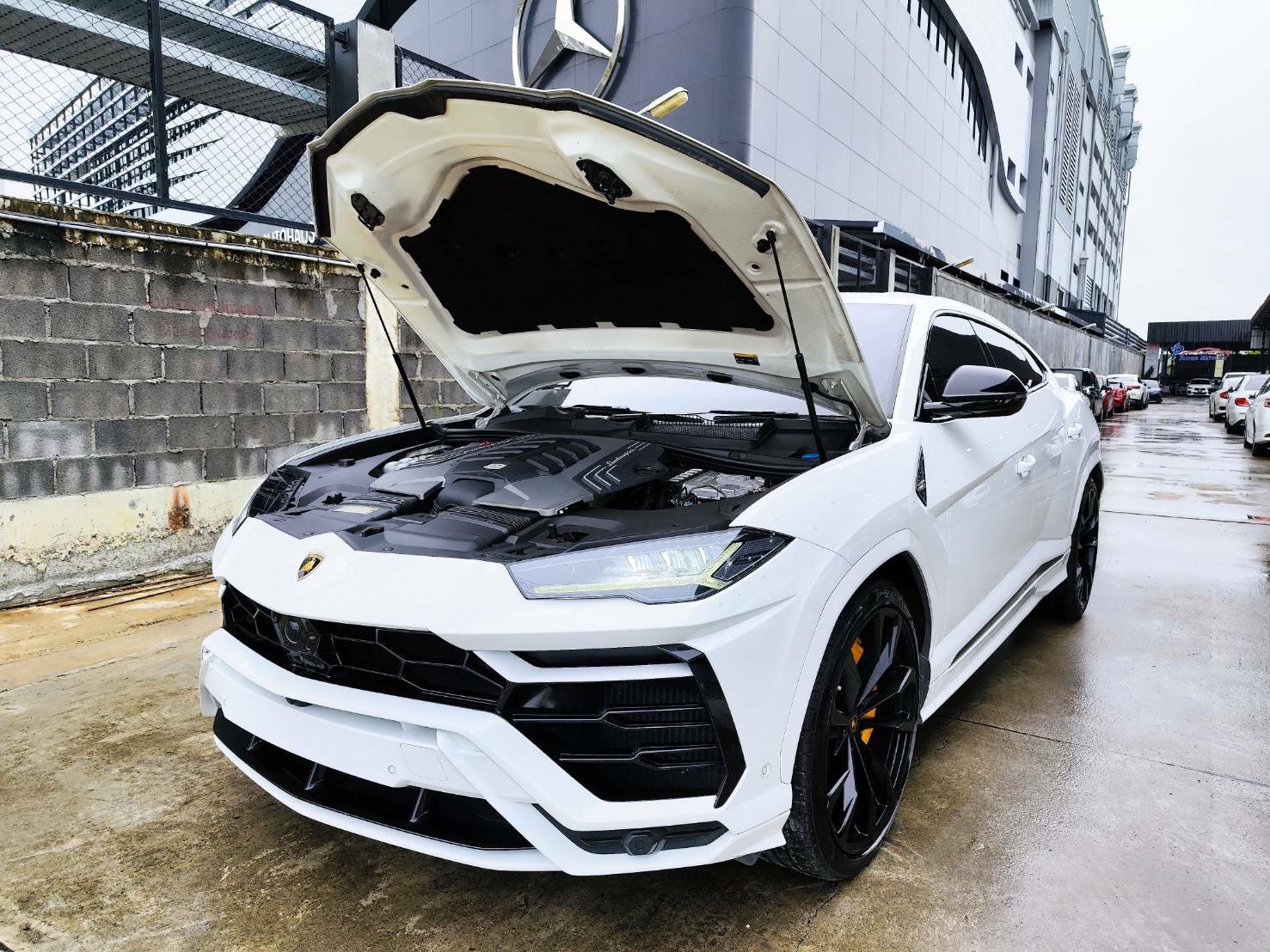 Lamborghini URUS V8 4.0 Bi-Turbo ปี 2019