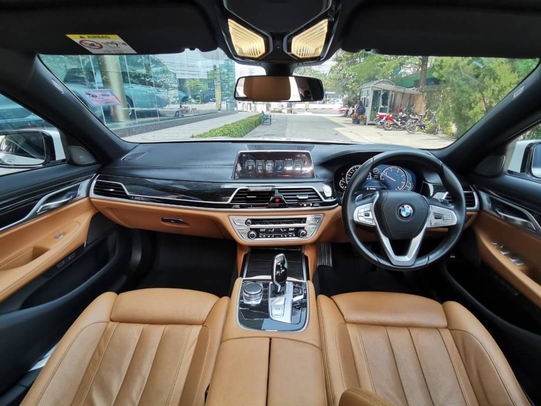 BMW 730Ld M Sport (G12) ปี 2017