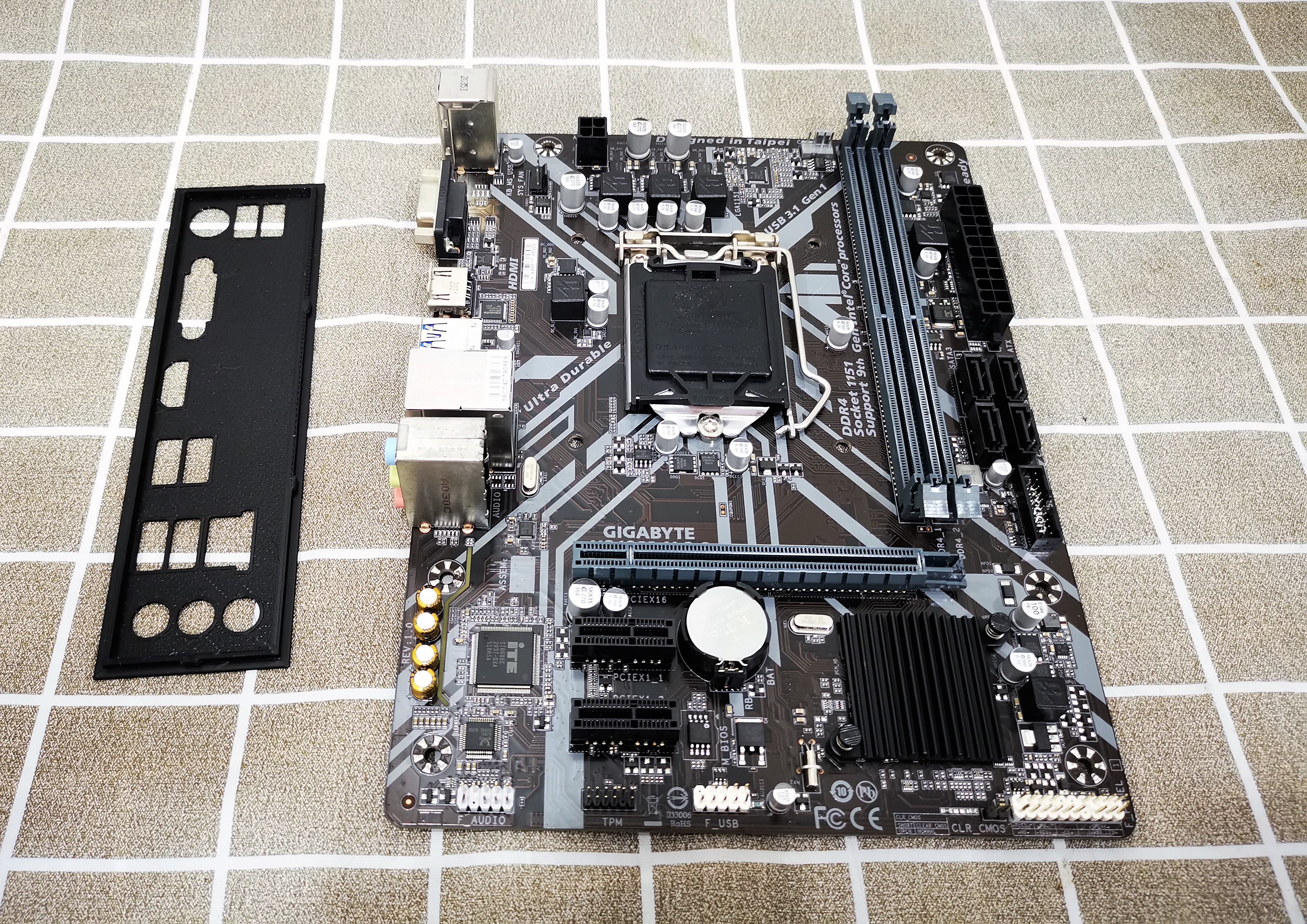 Gigabyte H310M H