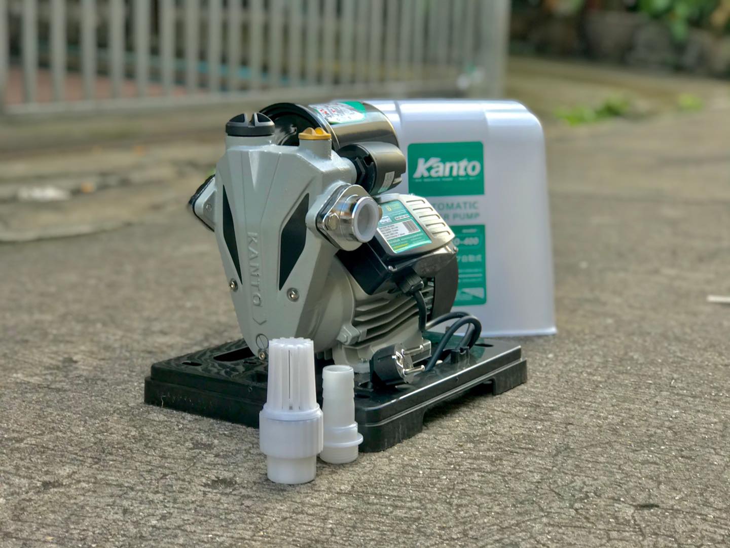 ปั๊มน้ำอัตโนมัติ รุ่น KT-TURBO-400 มีฝา