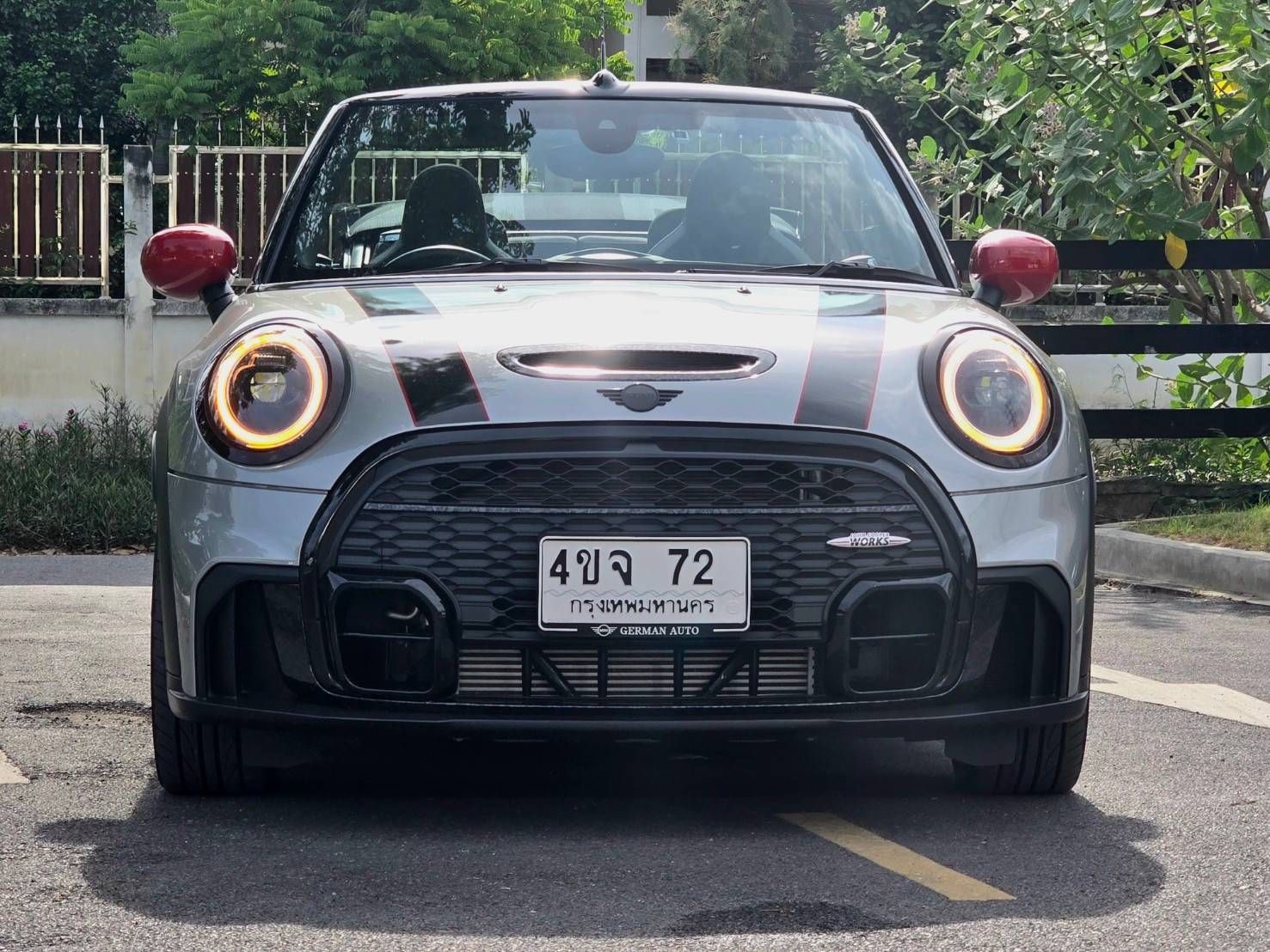 Mini cooper 2.0 F57 S john cooper works convertible ปี 2023