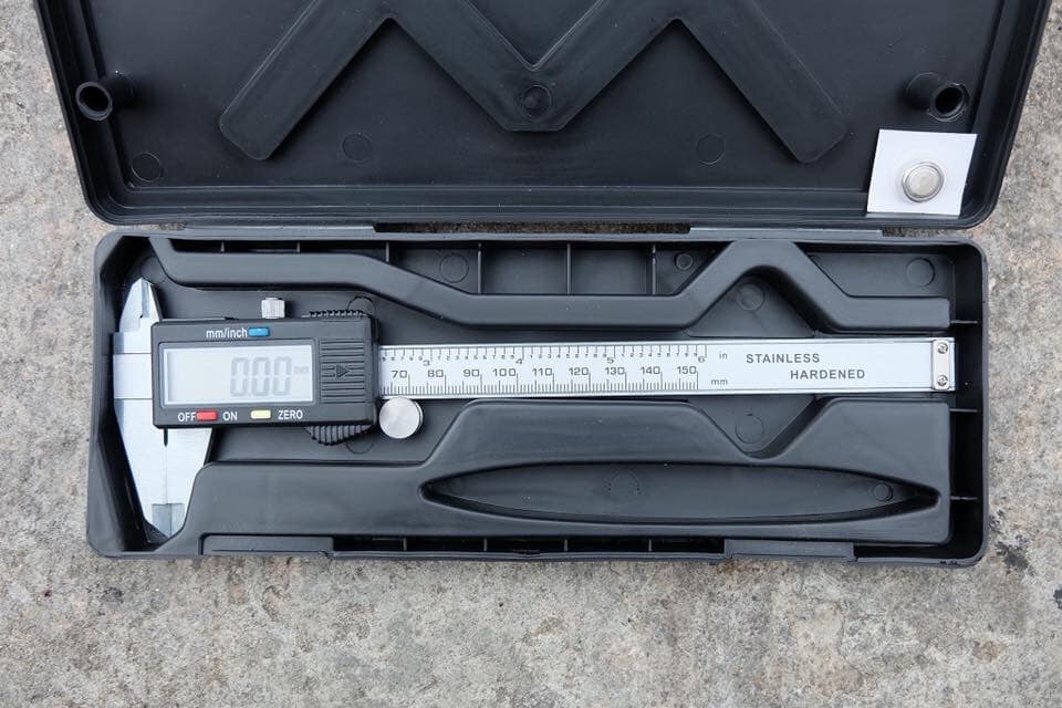 เวอร์เนียดิจิตอล 6" ด้ามสแตนเลส