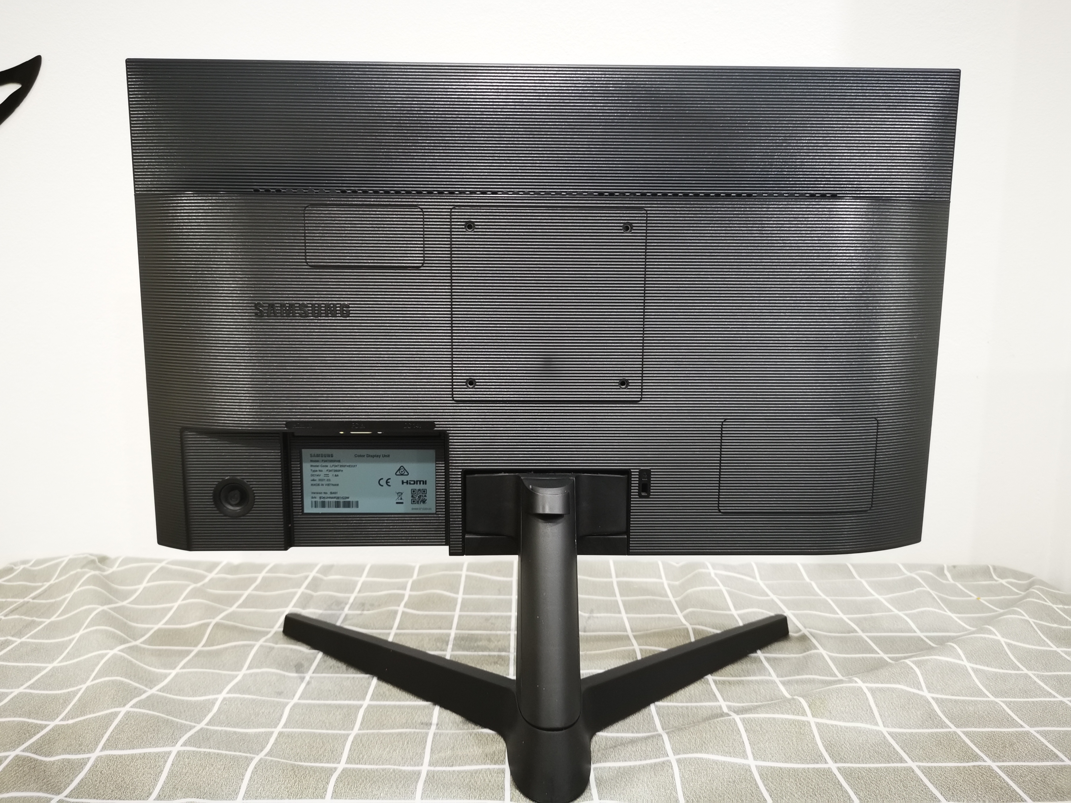 Monitor SAMSUNG LF24T350FHEXXT (IPS, VGA, HDMI) 75Hz