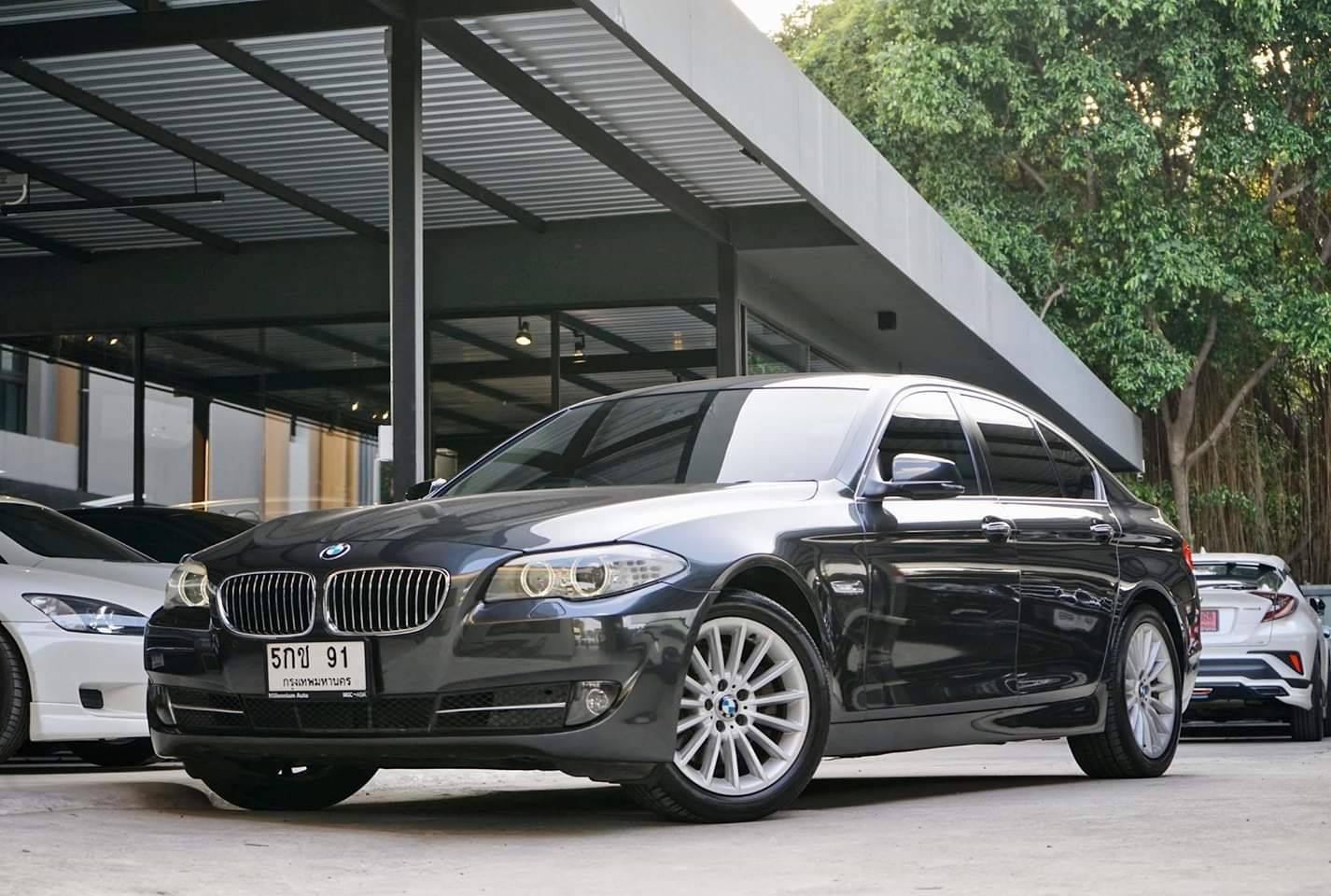 BMW 523i Highline ปี2010