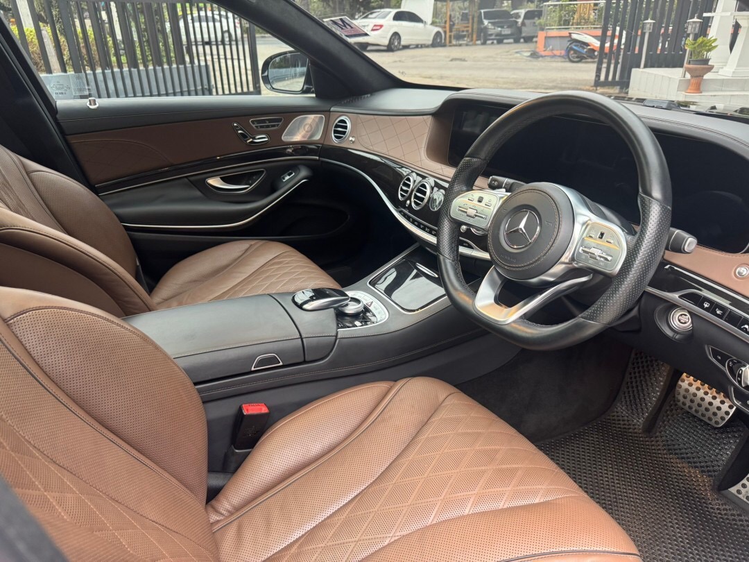 Mercedes-Benz S560e AMG Premium ปี 2020 สีดำ