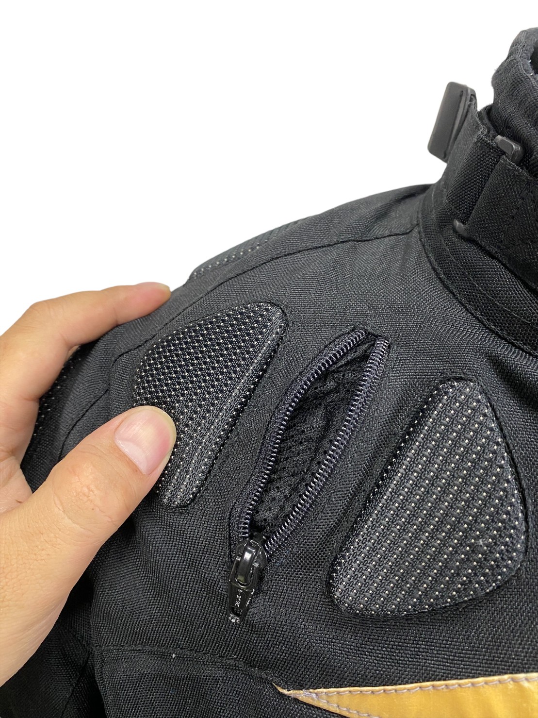 เสื้อขี่มอเตอร์ไซด์( มือสอง) RCTA 307 อก 54 " ยาว 30 " ยี่ห้อ**MAXR**