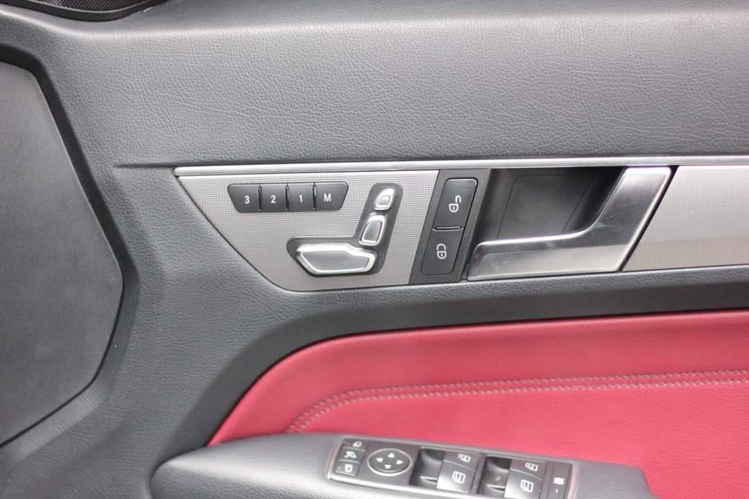 Mercedes-Benz E200 Coupe Facelift AMG ปี 2013