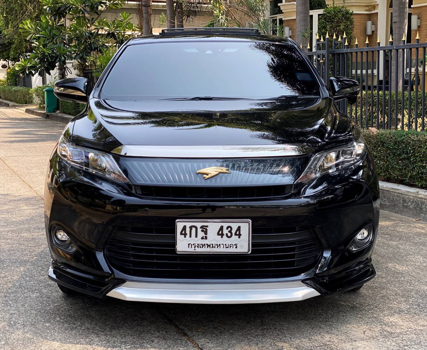 Toyota Harrier 2.5 HV Hybrids Premium Package ปี 2014