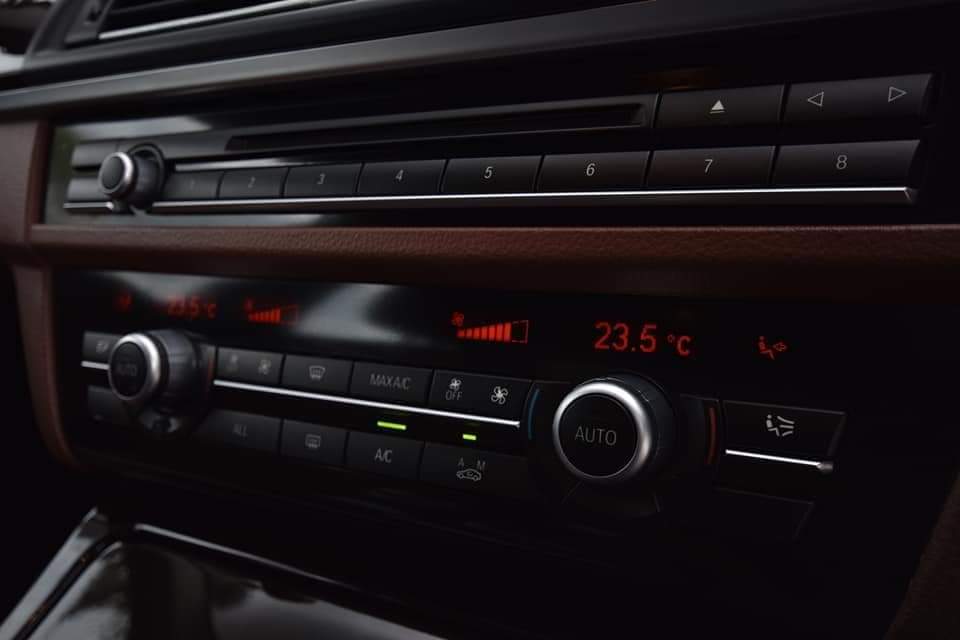 BMW 520D Twin Power Turbo Lci ปี 2014