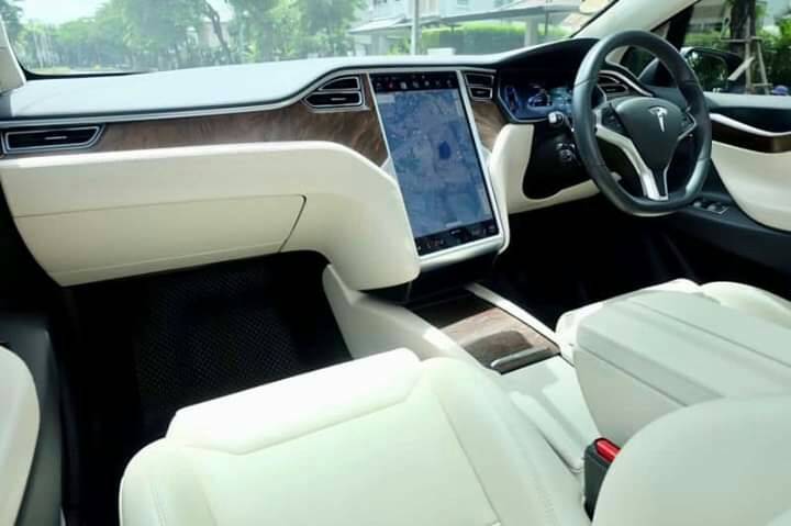 Tesla Model X 100D ปี 2018