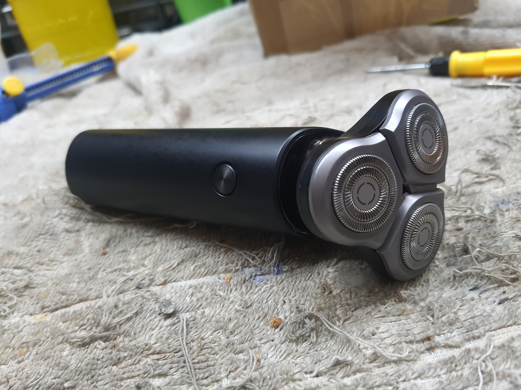 ซ่อมเครื่องโกนหนวด ยี่ห้อ Xiaomi Mi Mijia รุ่น Shaver S500 อาการเปิดไม่ติด