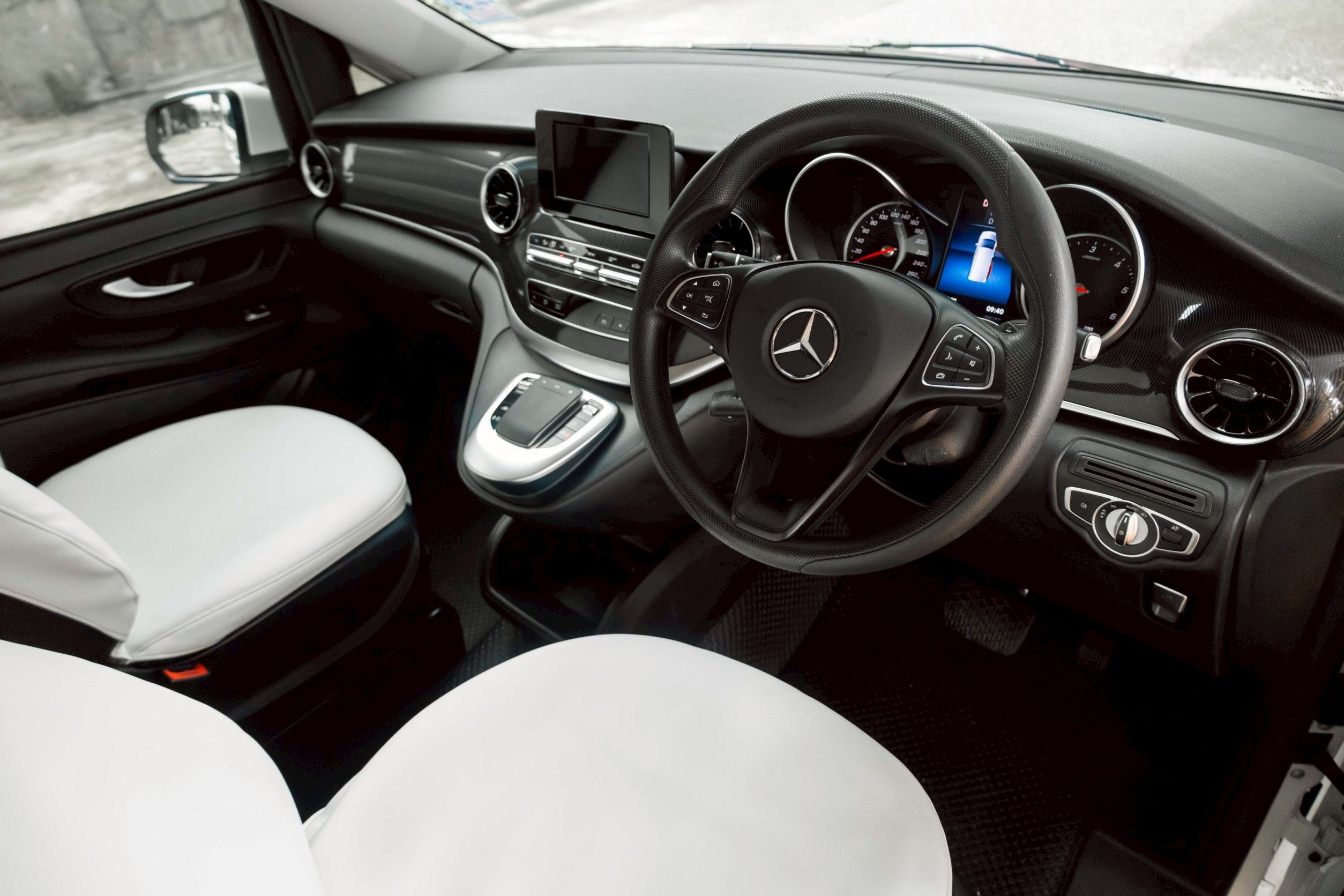 MERCEDES-BENZ V250d W447 ปี 2021