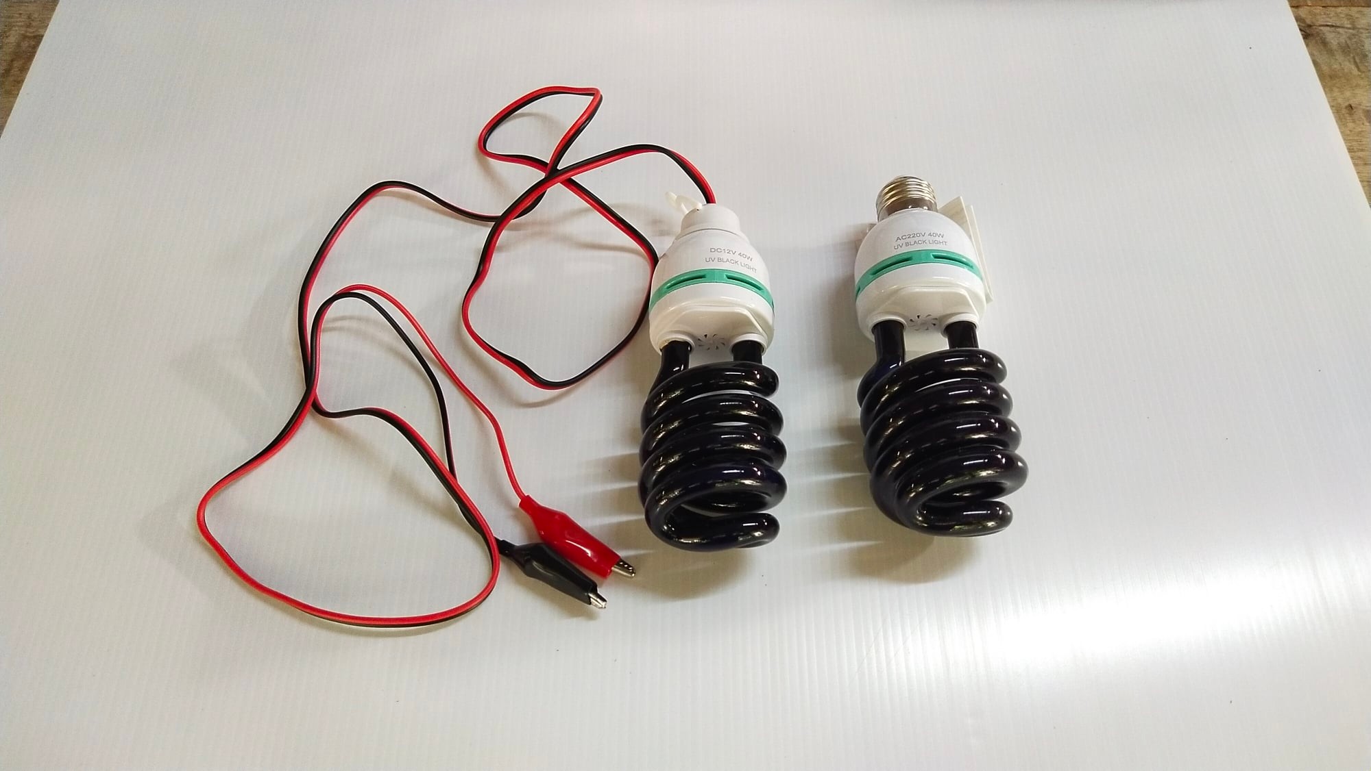 หลอดไฟแบล็คไลท์ มี 2 แบบ ให้เลือก