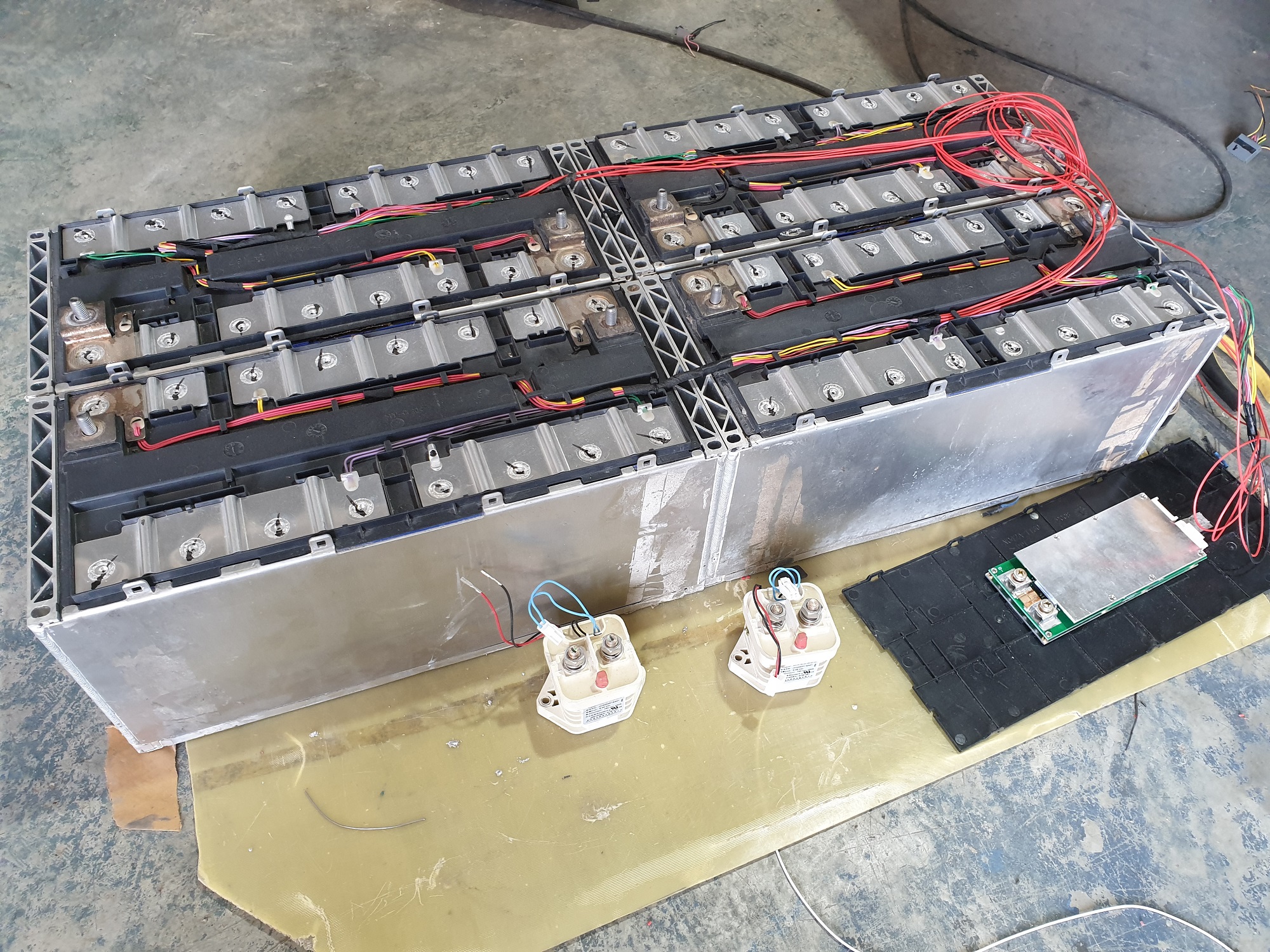 โฟล์คลิฟท์ไฟฟ้า แบตเตอรี่ traction battery ลิเธียมแบตเตอรี่