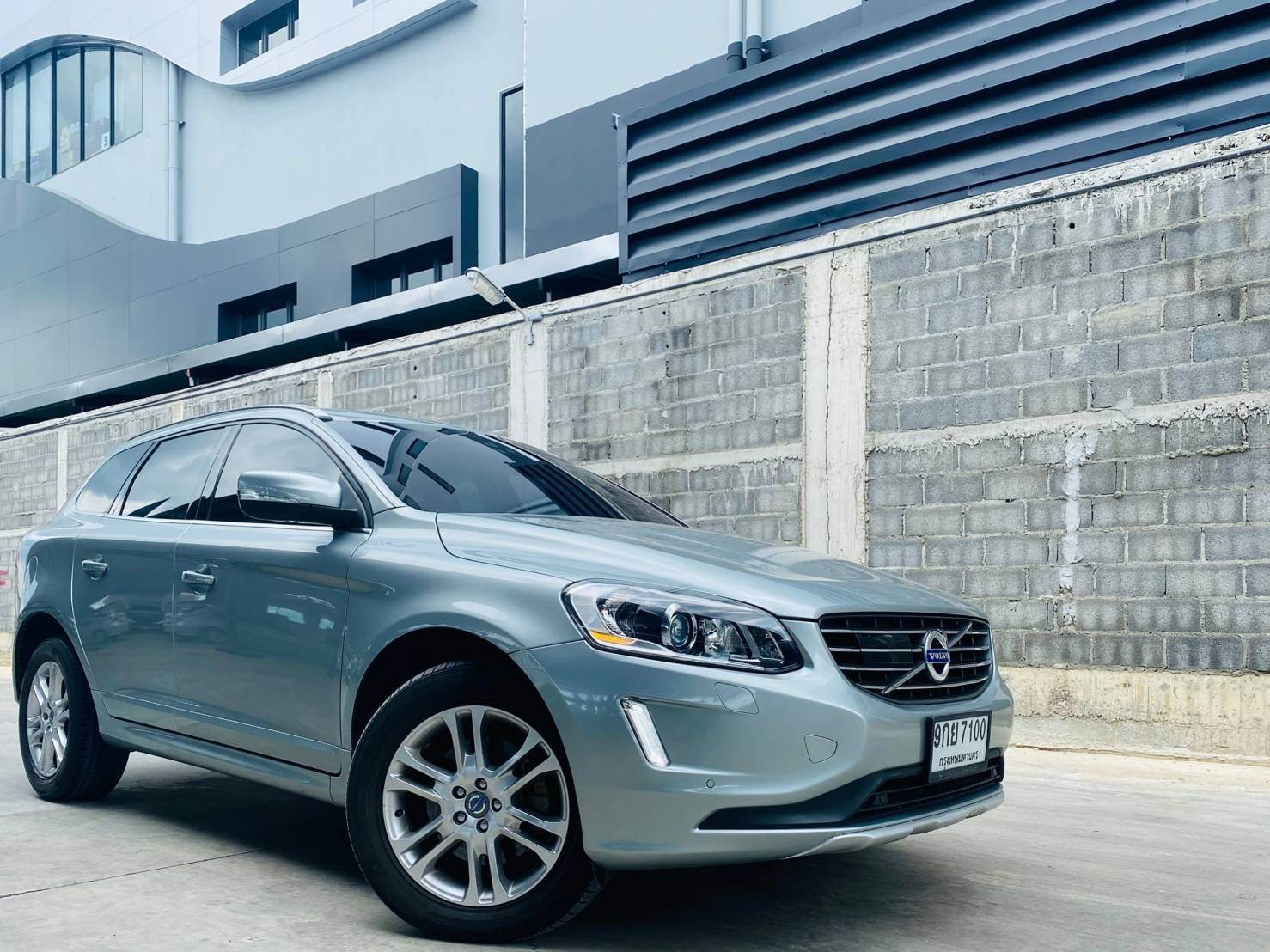 VOLVO XC60, 2.0 ปี 2015