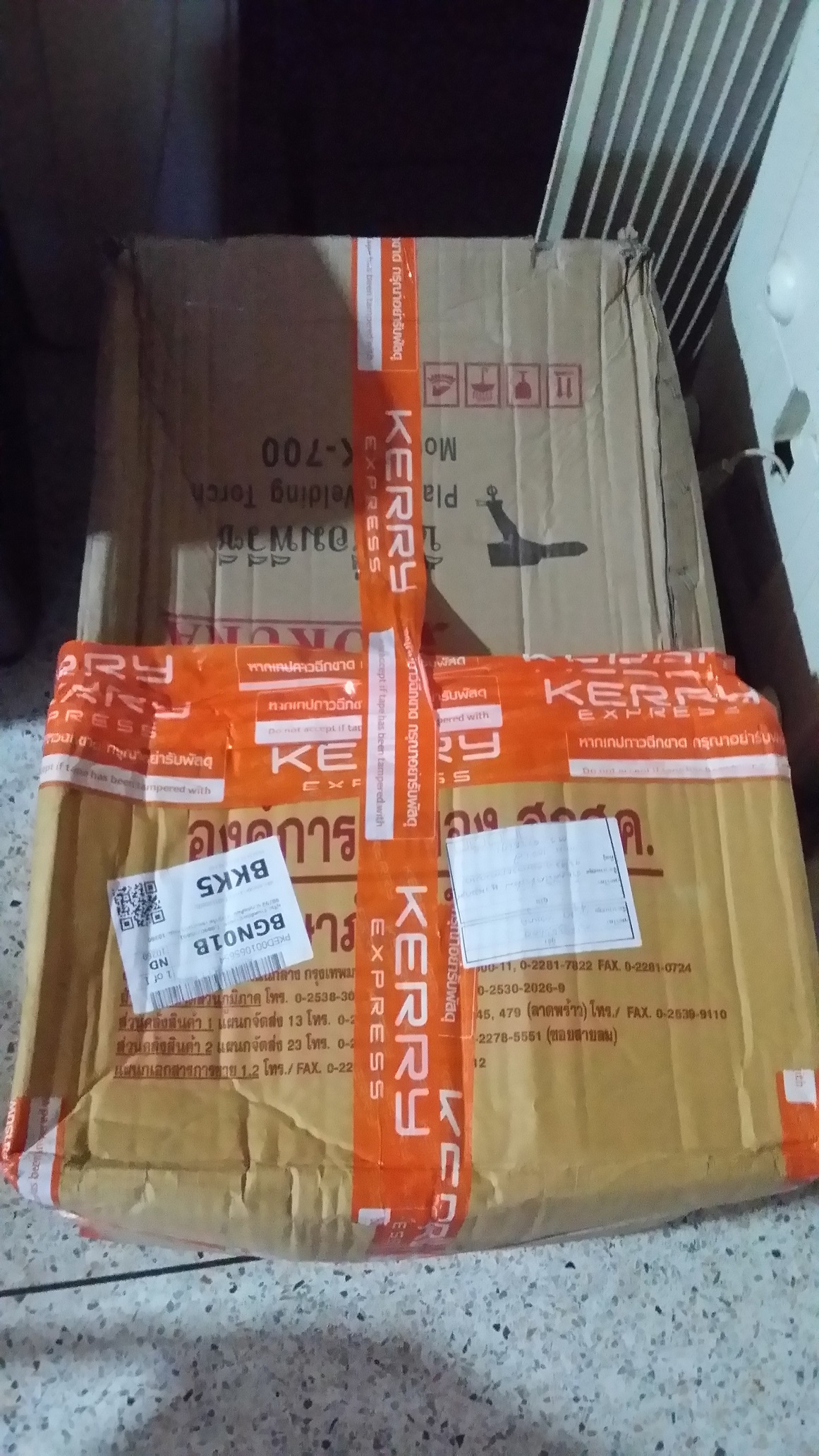 ซ่อมเครื่องฟอกอากาศ ยี่ห้อ SHARP รุ่น KC-G40-W อาการไฟเข้าแต่พัดลมไม่หมุน