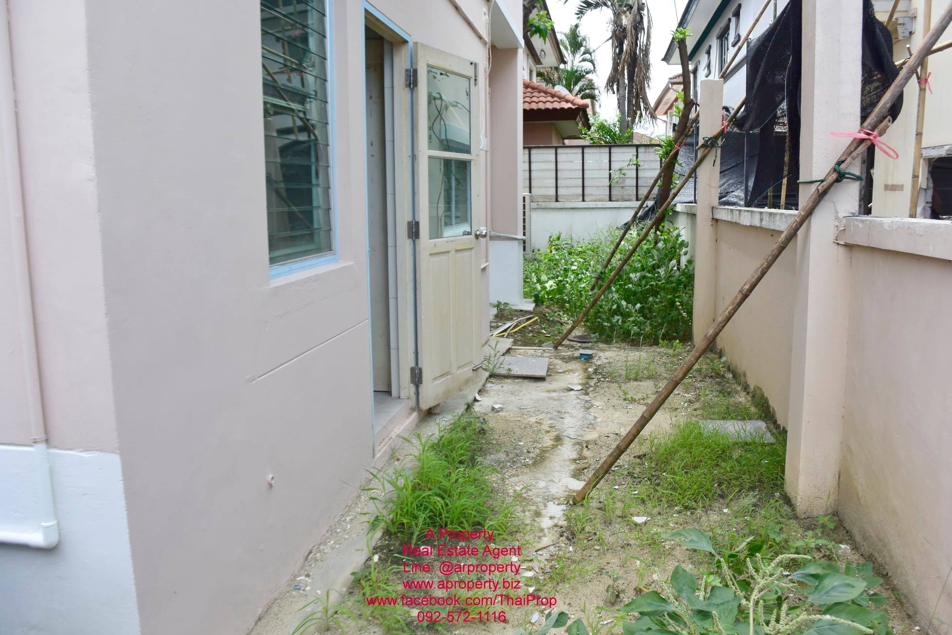 ขาย บ้านเดี่ยว หลังมุม ติดถนนสุขาภิบาล 5 ( ขายแล้ว )
