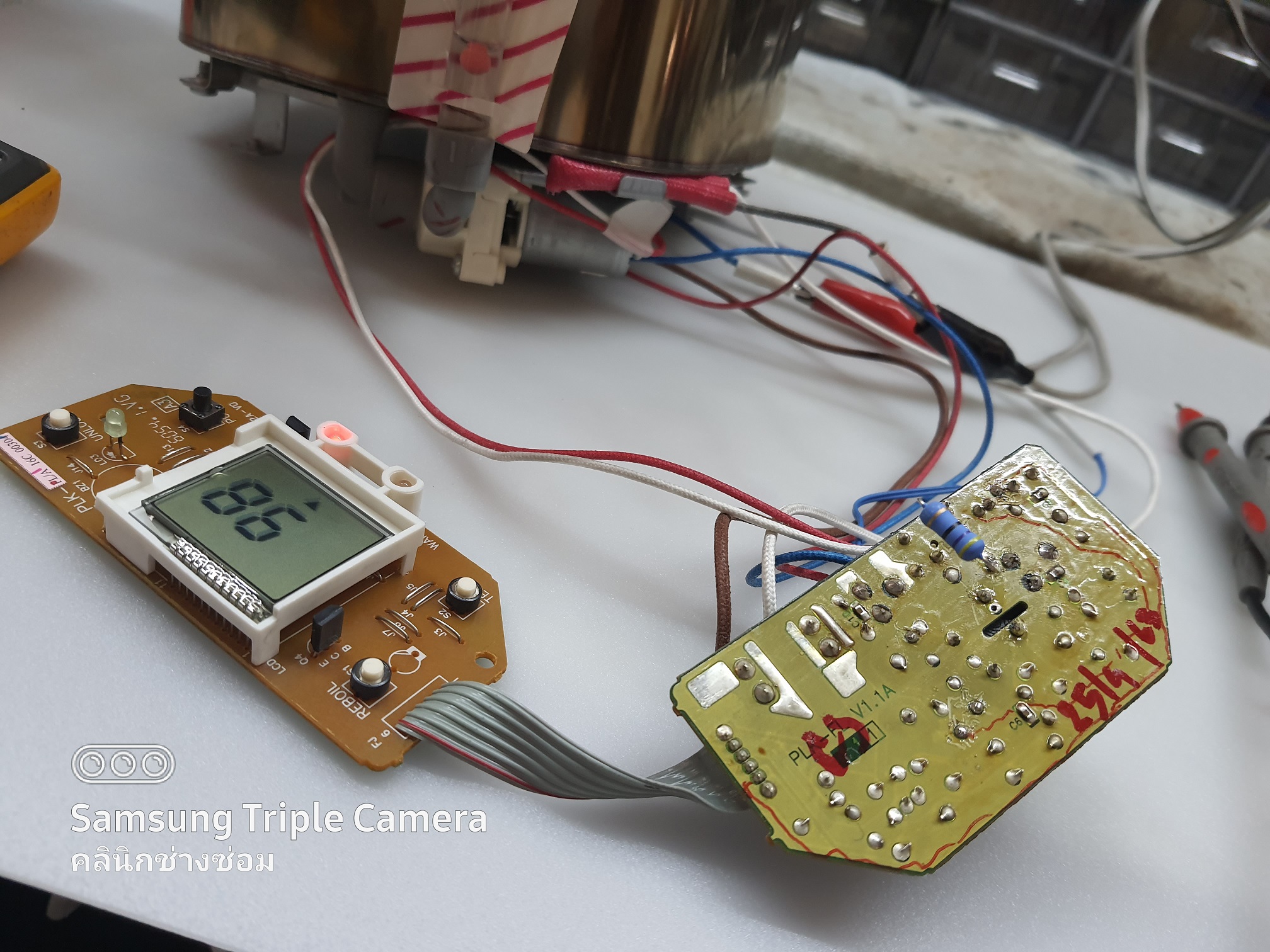 ซ่อมกระติดน้ำร้อน ยี่ห้อ TOSHIBA รุ่น PLK-30FL อาการไม่ร้อน