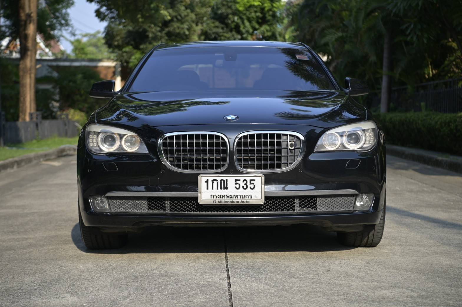 BMW 730 Li ปี 2012