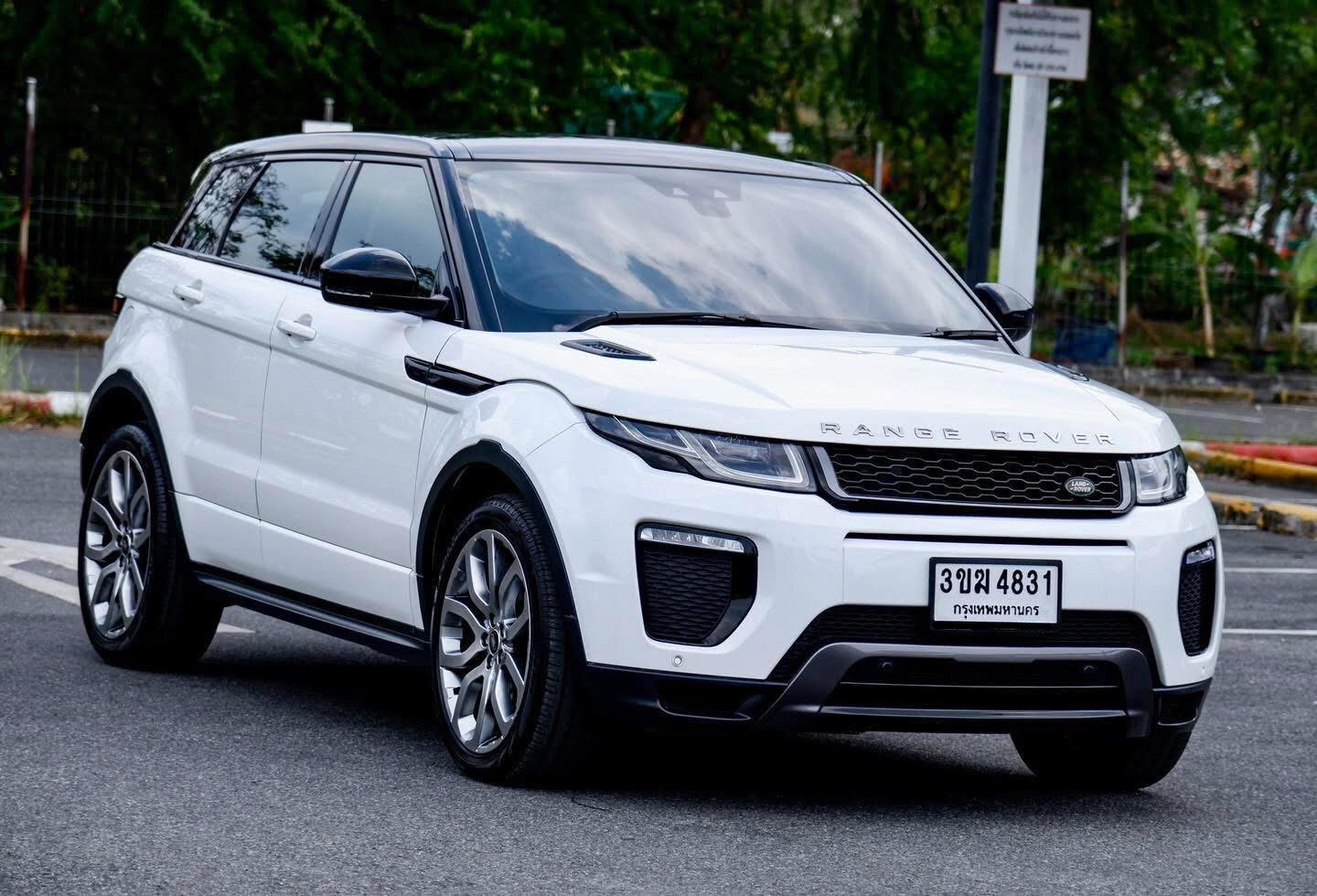 Rang Rover Evoque 2.2 SD4 HSE Dynamic ปี 2017