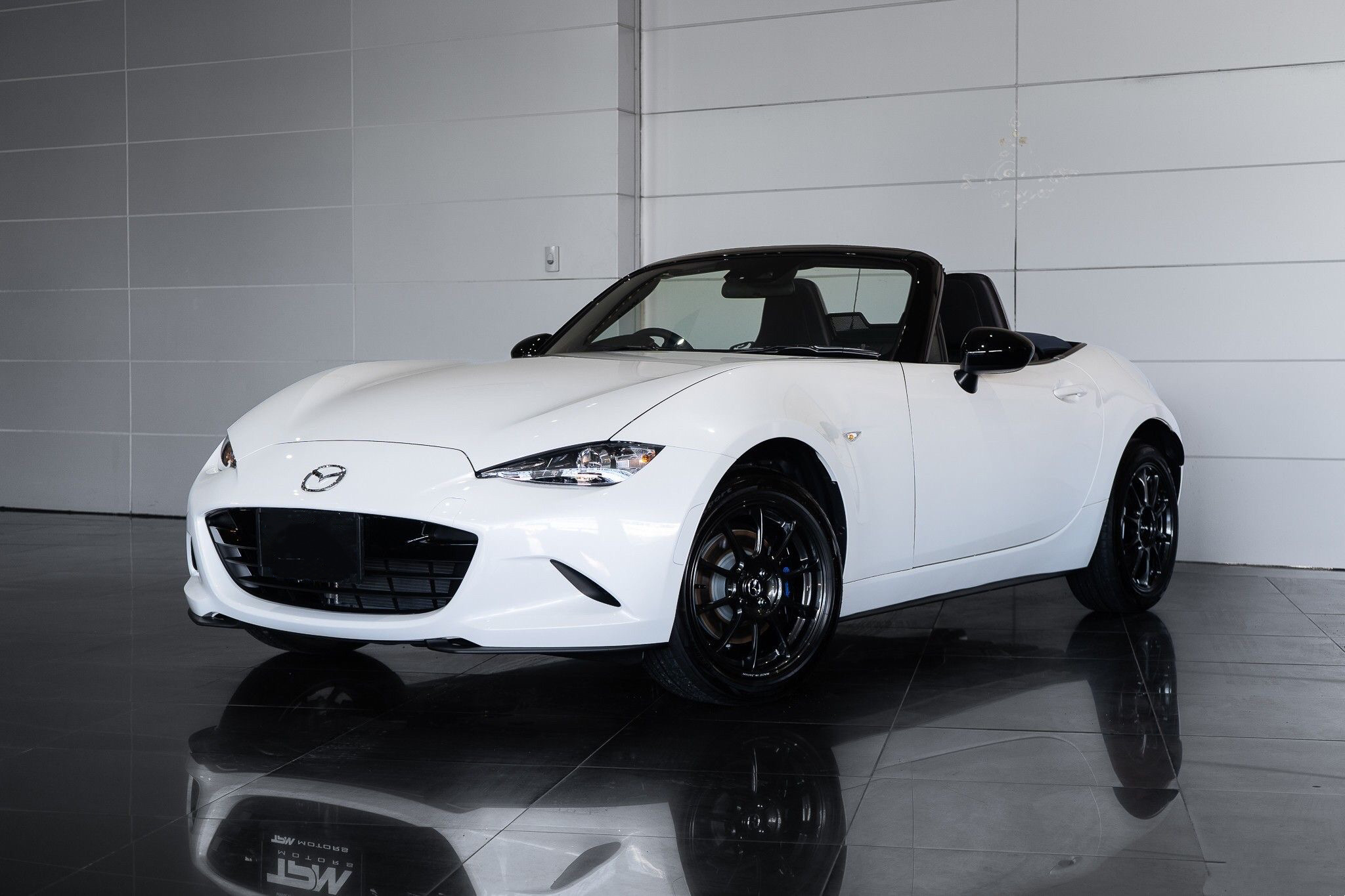 Mazda MX-5 1.5 convertible MT 2023 จดทะเบียน2025 (ป้ายแดง)