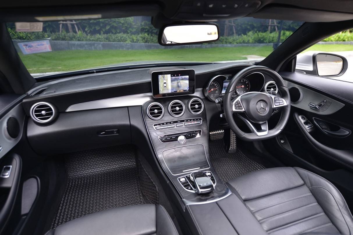 Mercedes-Benz C250 AMG Dynamic Coupe ปี 2017