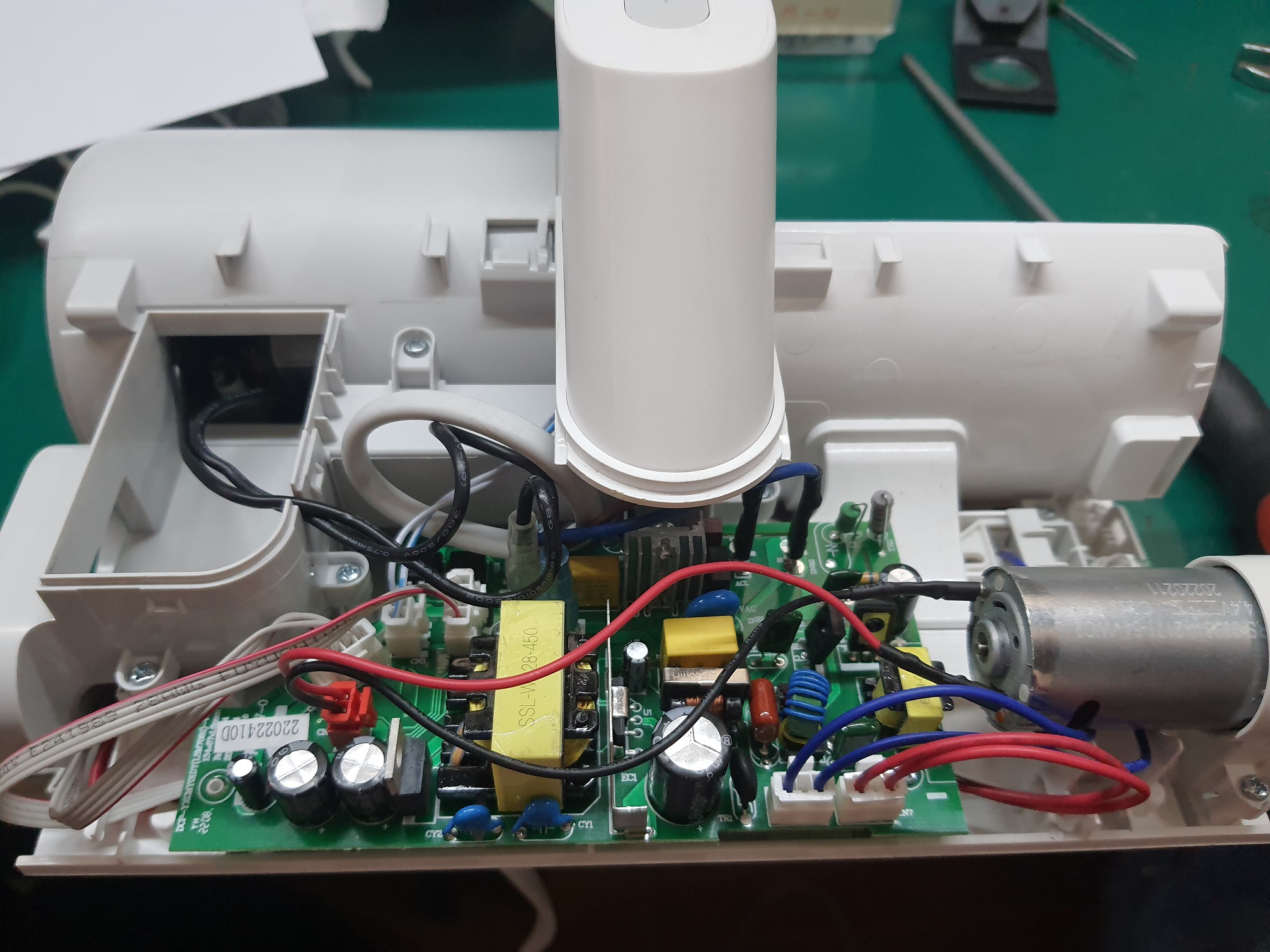 ซ่อมเครื่องดูดไรฝุ่น ยี่ห้อ Xiaomi รุ่น MJCMY01DY อาการเครื่องเปิดไม่ติด