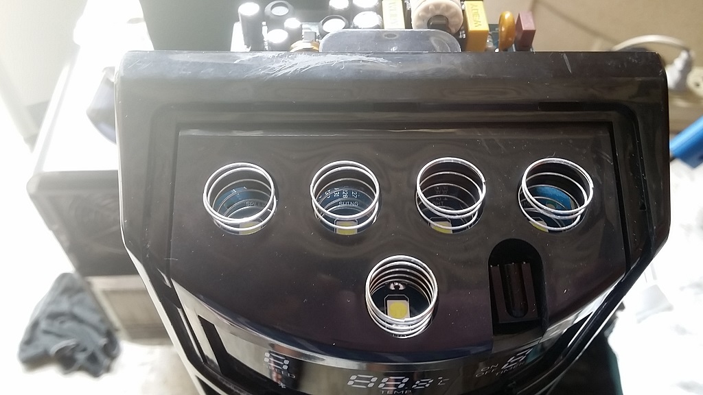 ซ่อมพัดลมทาวเวอร์ ยี่ห้อ HATARI รุ่น TOWER CLASSIC อาการเปิดเครื่องแล้วมีเสียงดังมากและไม่ส่าย