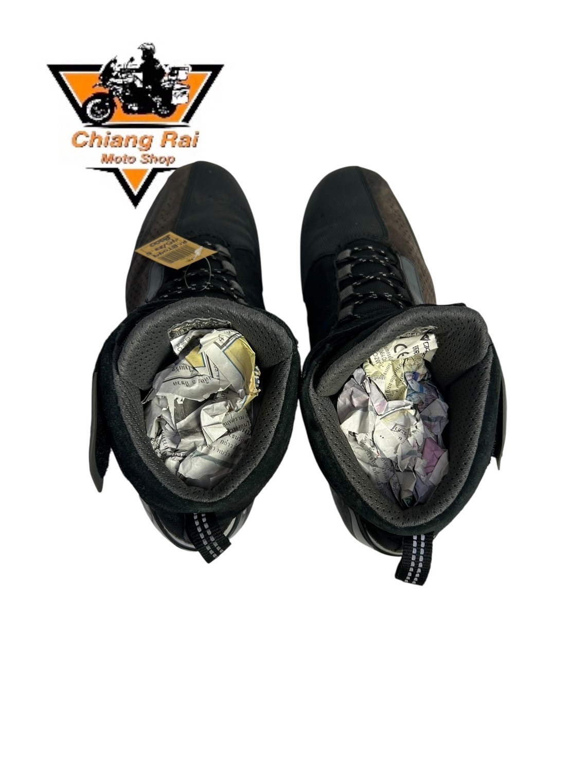 รองเท้าขี่มอเตอร์ไซด์( มือสอง) RCBT-049 Size ขนาดจากป้าย 45:EUR / 10.5:UK / 28.5:Cm.(Dainese)