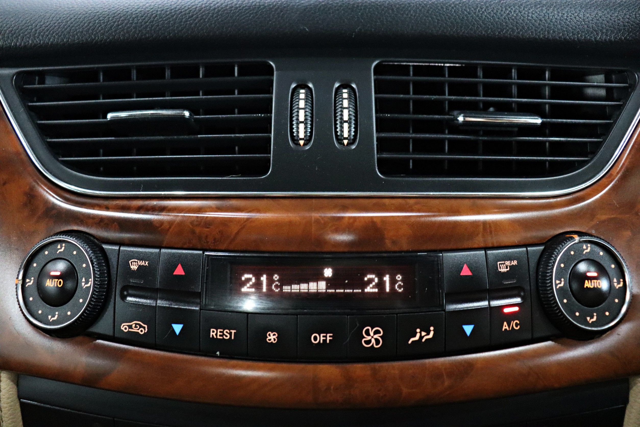 Benz CLS350 (W219) ปี 2008