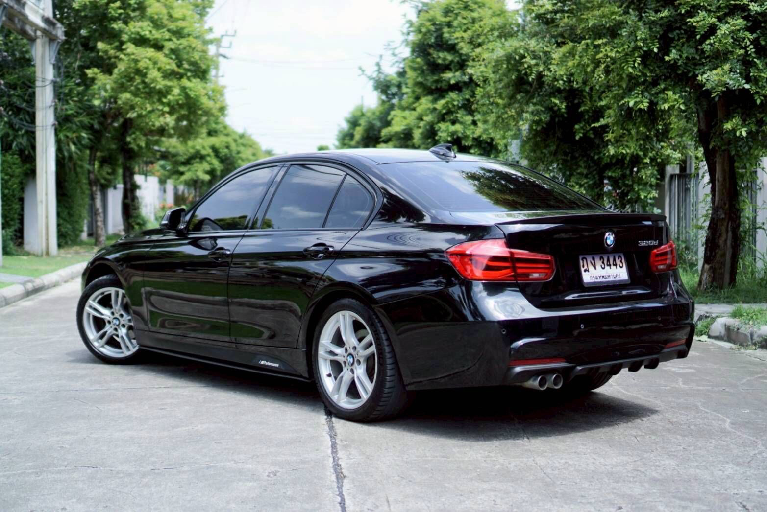 Bmw 320d M SPORT LCI F30 ปี 2017