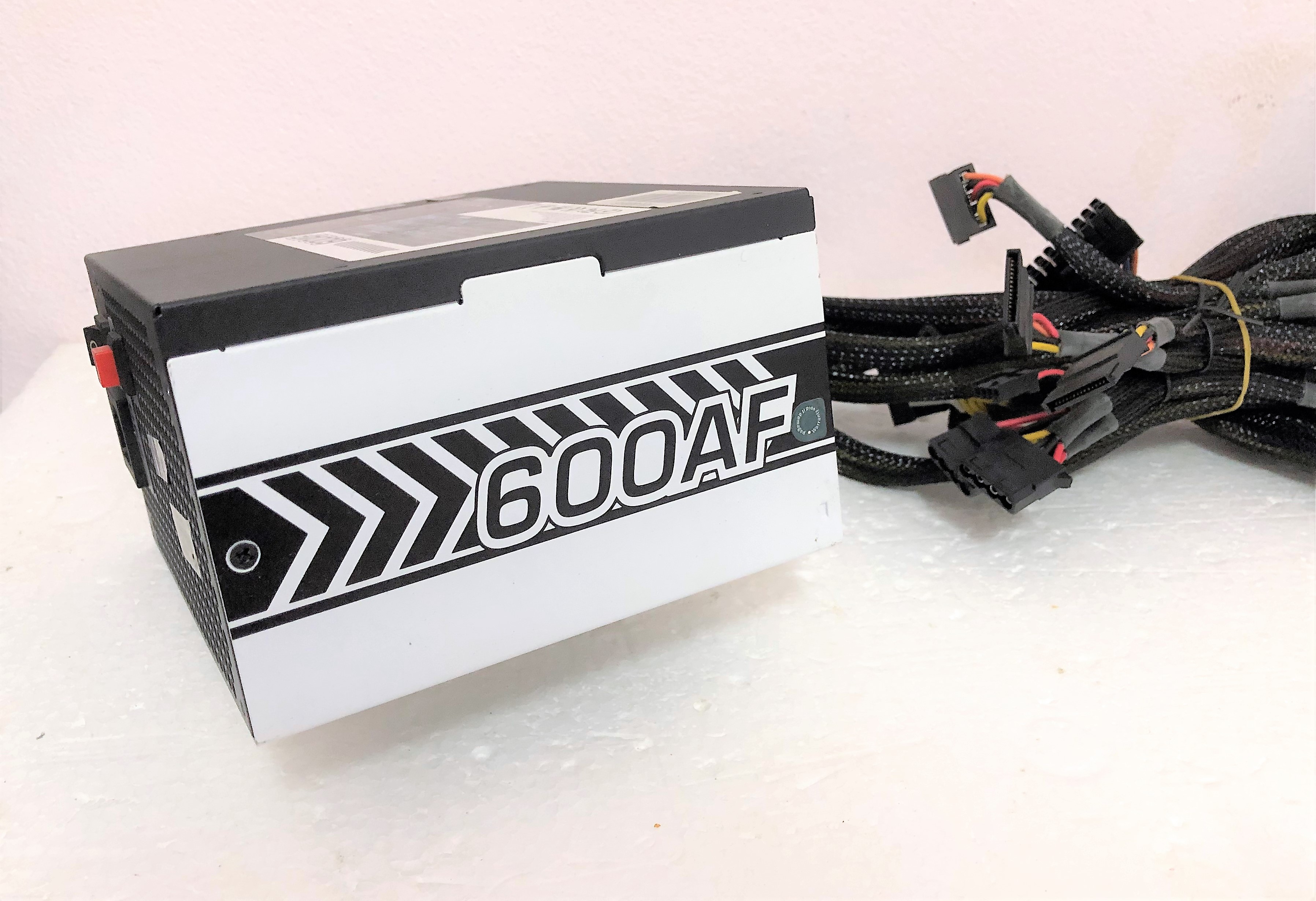 PSU Raidmax RX 600AF