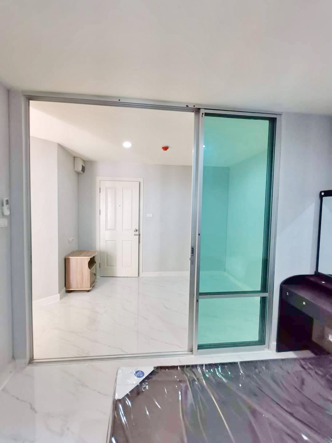 ให้เช่า A Plus Condo รวดี 1️⃣7️⃣ ใกล้รถไฟฟ้าสายสีม่วง 2️⃣สถานี