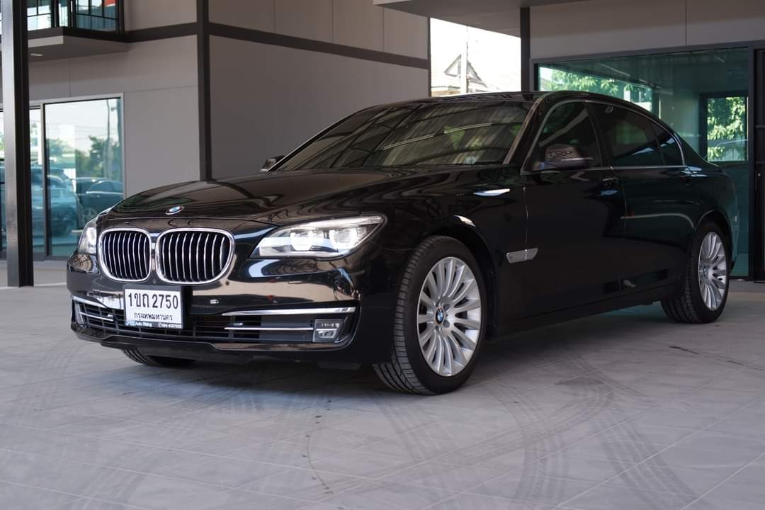BMW 730Ld LCi Diesel 3,000 cc 6สูบ Twin turbo ปี 2014