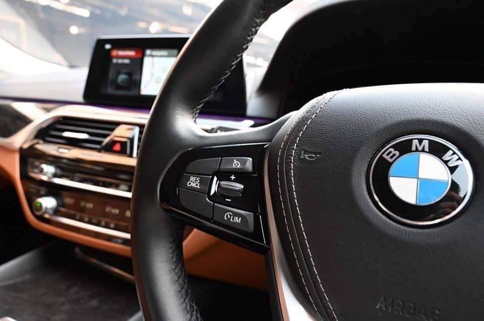 Bmw Series 5 G30 520D แต่ง M-Performance ปี 2017