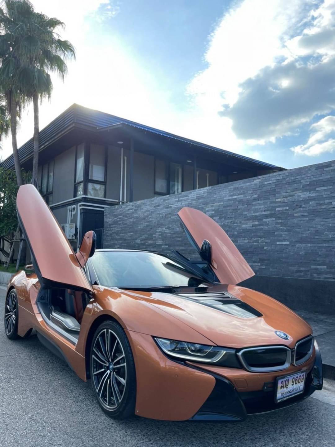 BMW I8 roadster ปี 2019