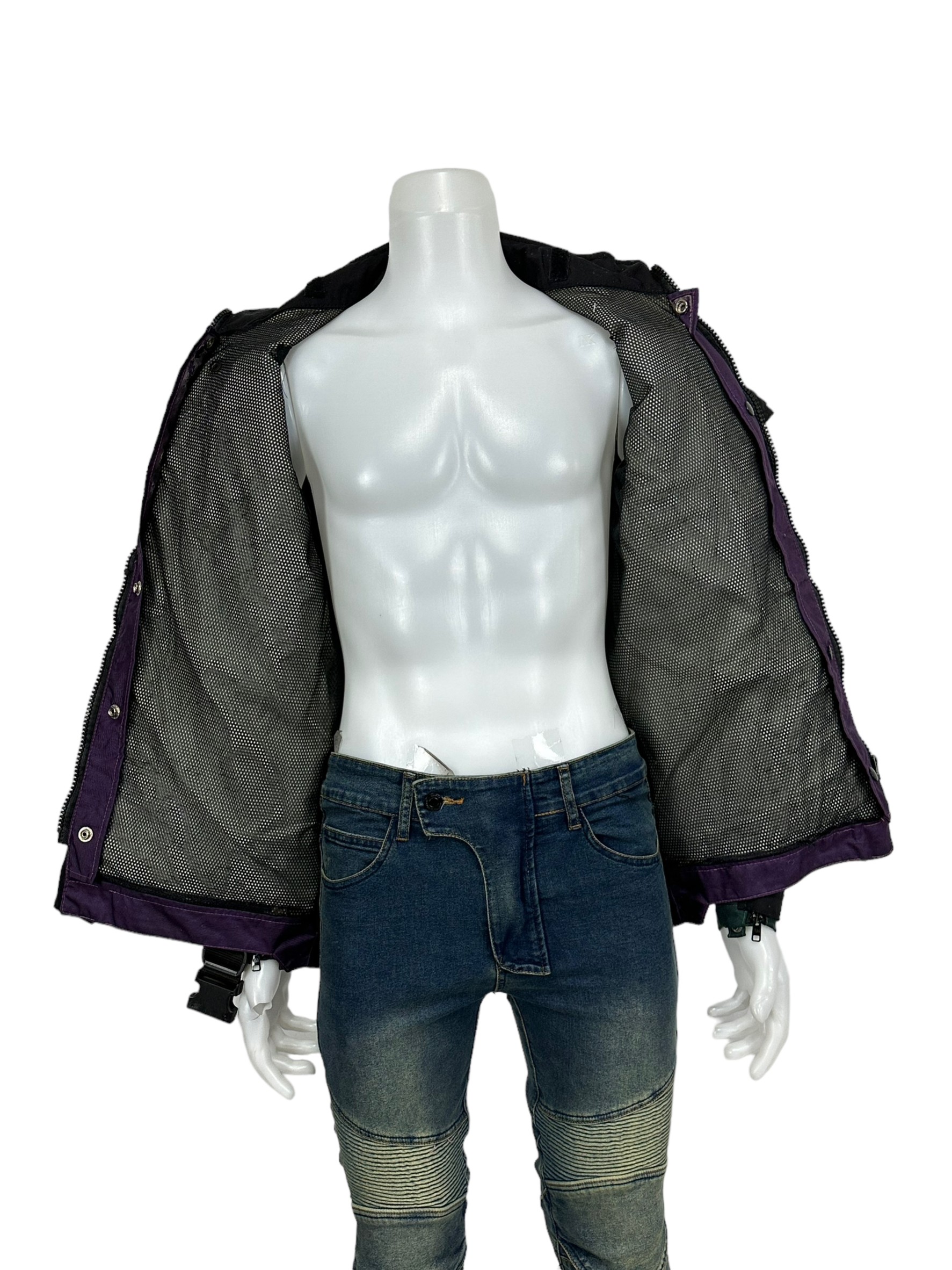 เสื้อขี่มอเตอร์ไซด์( มือสอง) F 006: อก 50" ยาว 27" (XL) **TECHNO**