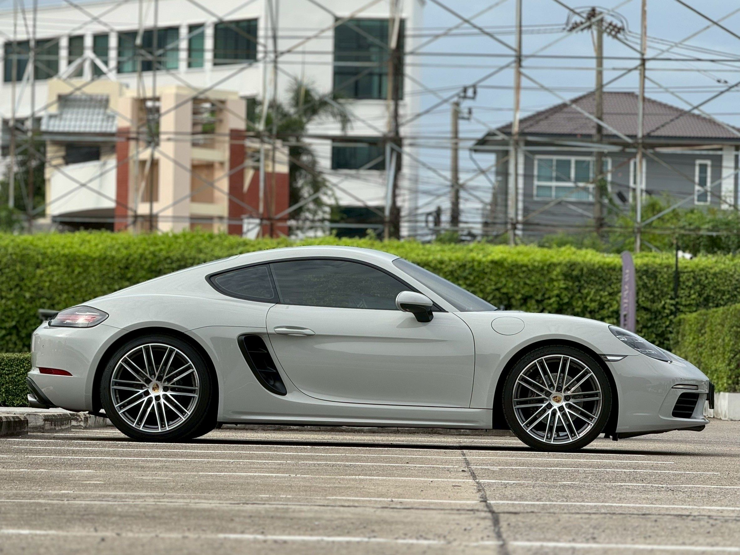 Porsche 718 Cayman 2.0 PDK สีเทา Crayon ( สีพิเศษ ) ปี2017