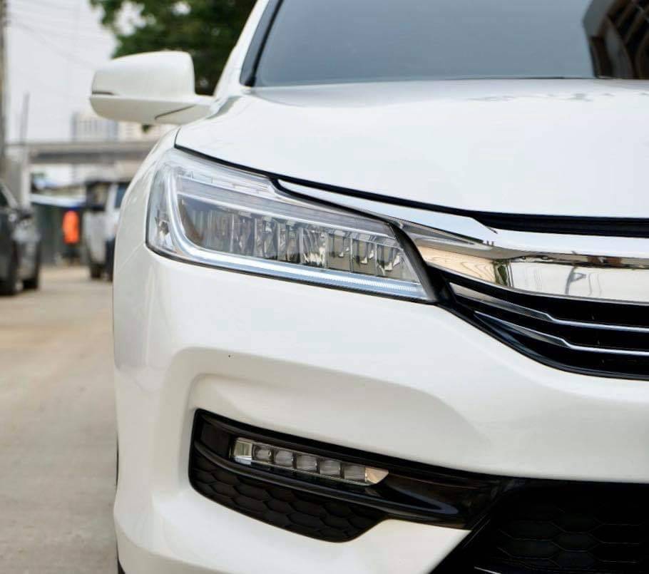 Honda Accord Hybrid ปี 2017