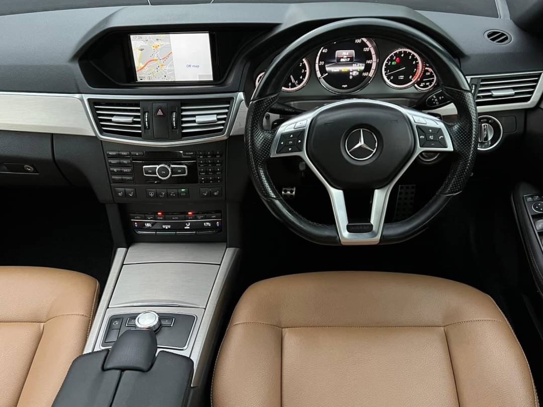 Mercedes Benz E200 AMG ปี 2013