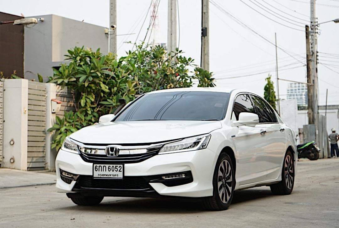 Honda Accord Hybrid ปี 2017