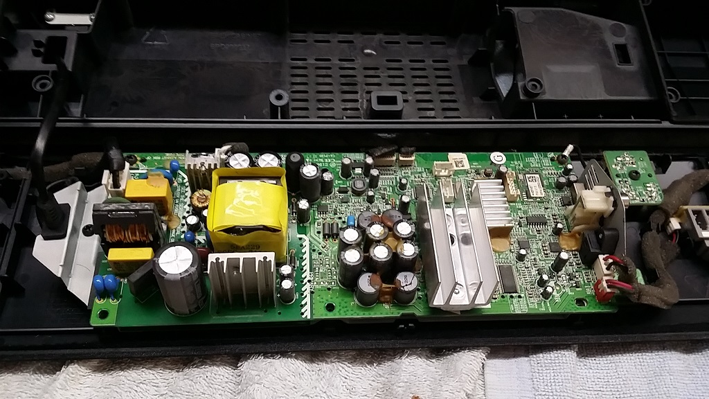 ซ่อมลำโพงซาวด์บาร์ ยี่ห้อ PANASONIC รุ่น SU-HTB18 อาการเครื่องเปิดไม่ติด