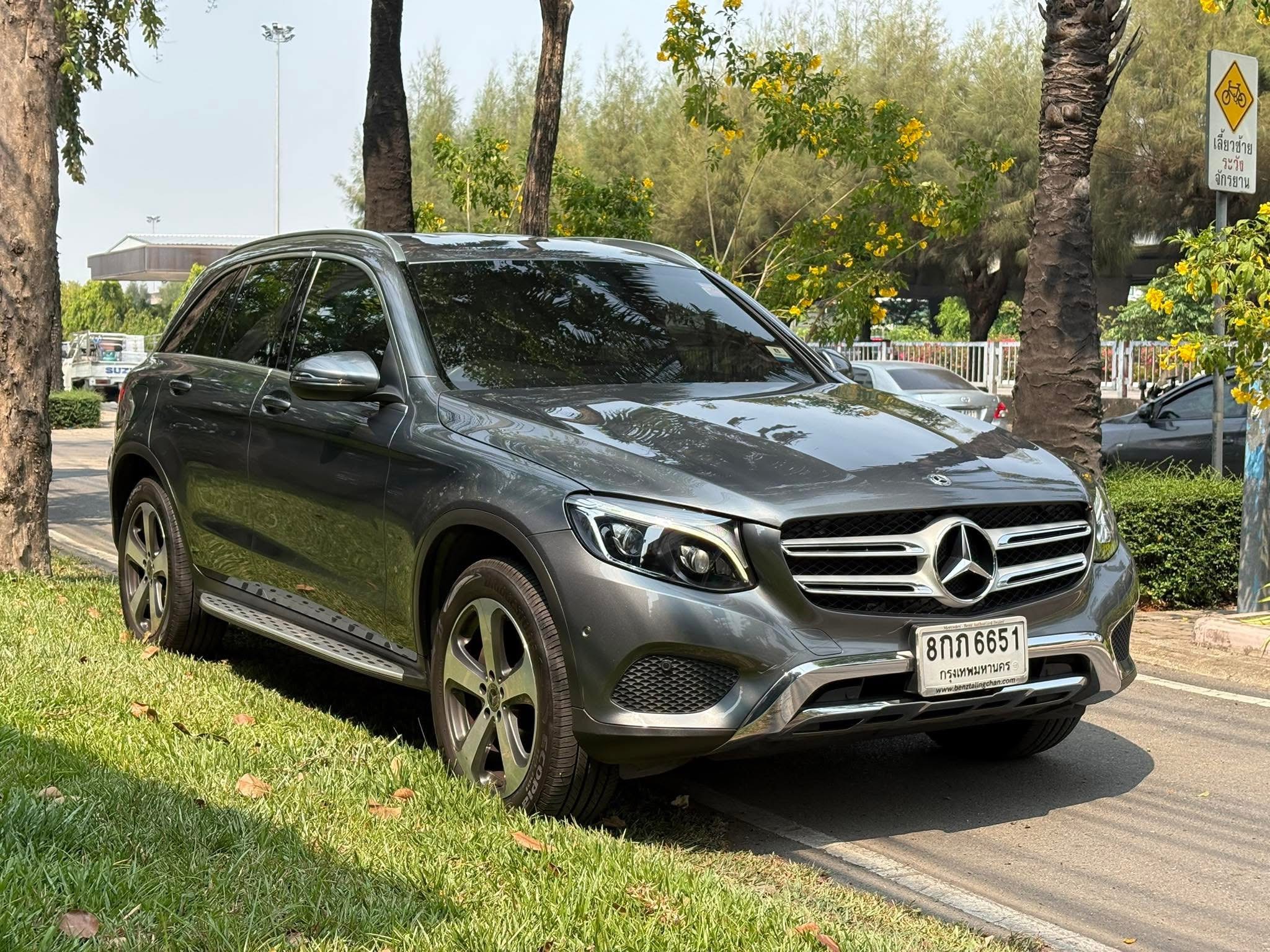 Benz GLC250d 4MATIC Off-Road ปี 2019