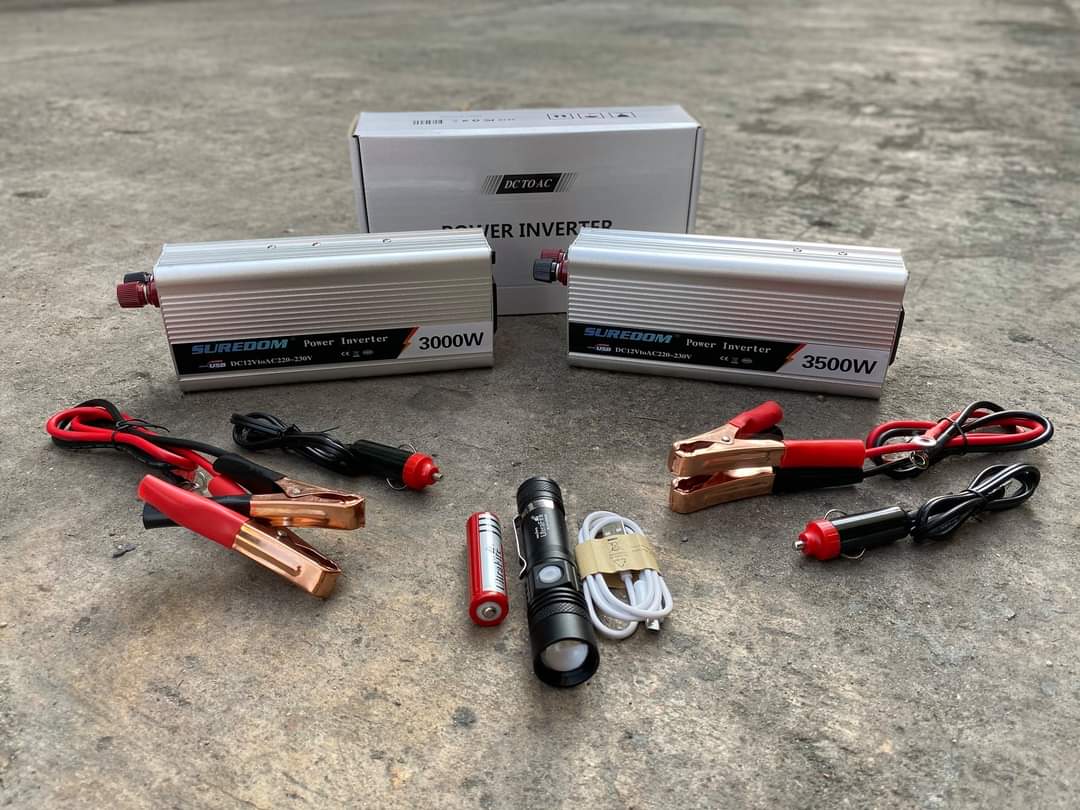 อินเวอร์เตอร์แปลงไฟ 12V เป็นไฟ 220V มี2 ขนาด 3,000W และ 3,500w ยี่ห้อ Suredom