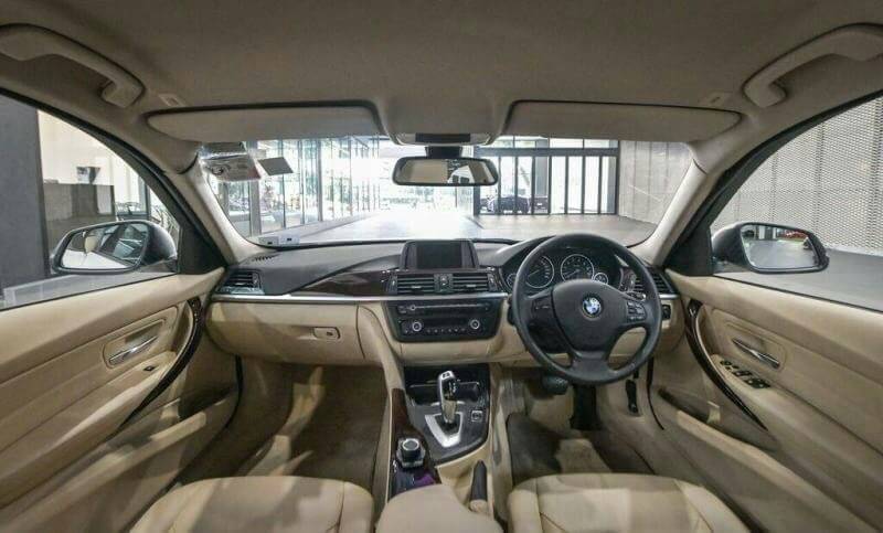 BMW 320i F30 ปี 2013